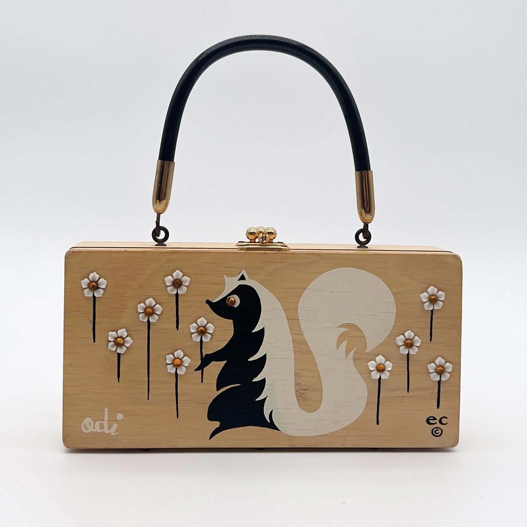Finding Enid with LOVE - Elements with Enid: Bags in the Fragrance